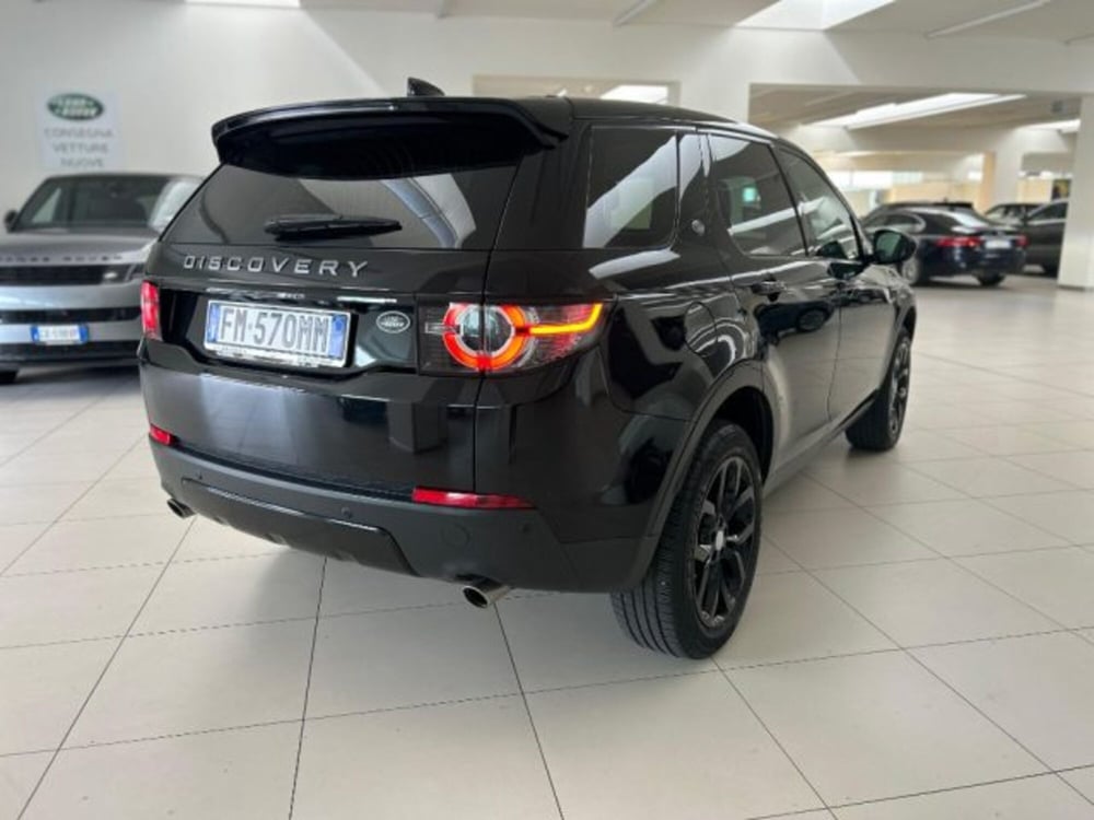 Land Rover Discovery Sport usata a Modena (2)