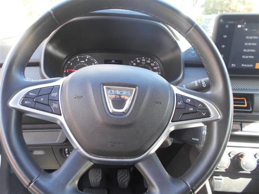 Dacia Sandero usata a Firenze (7)