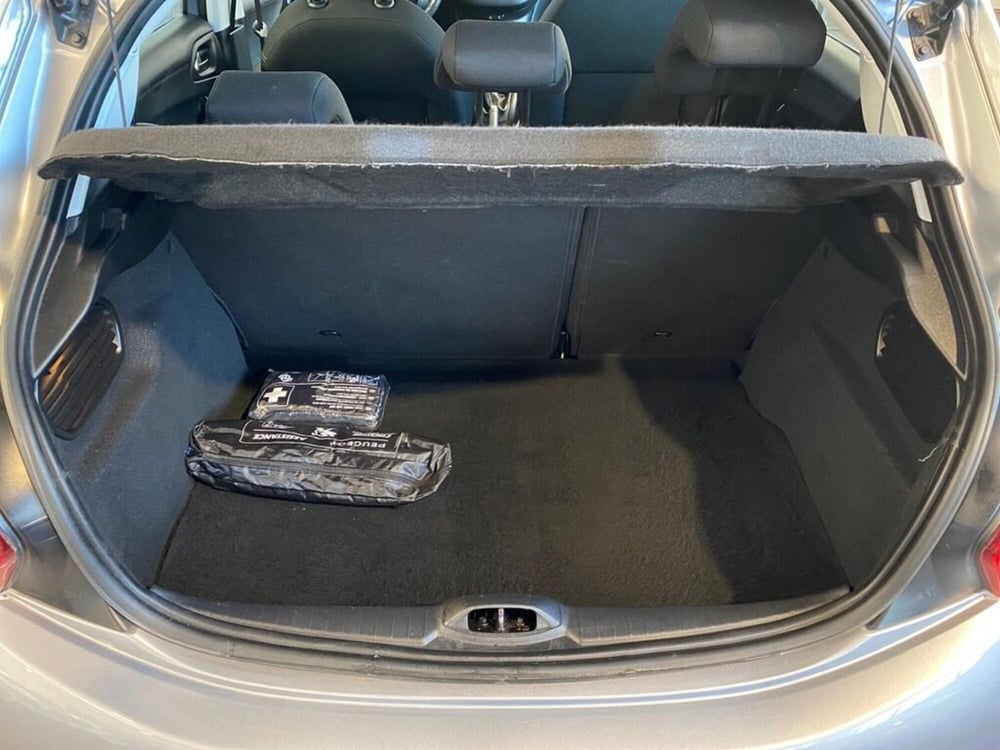 Peugeot 208 usata a Torino (9)