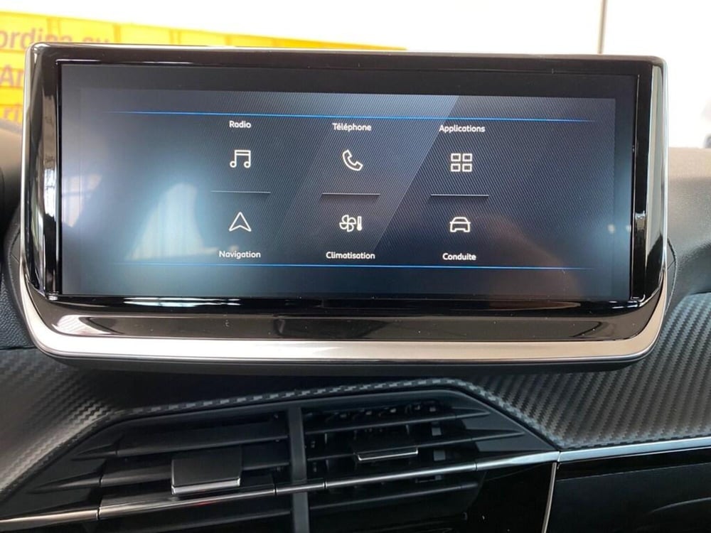 Peugeot 208 nuova a Torino (10)