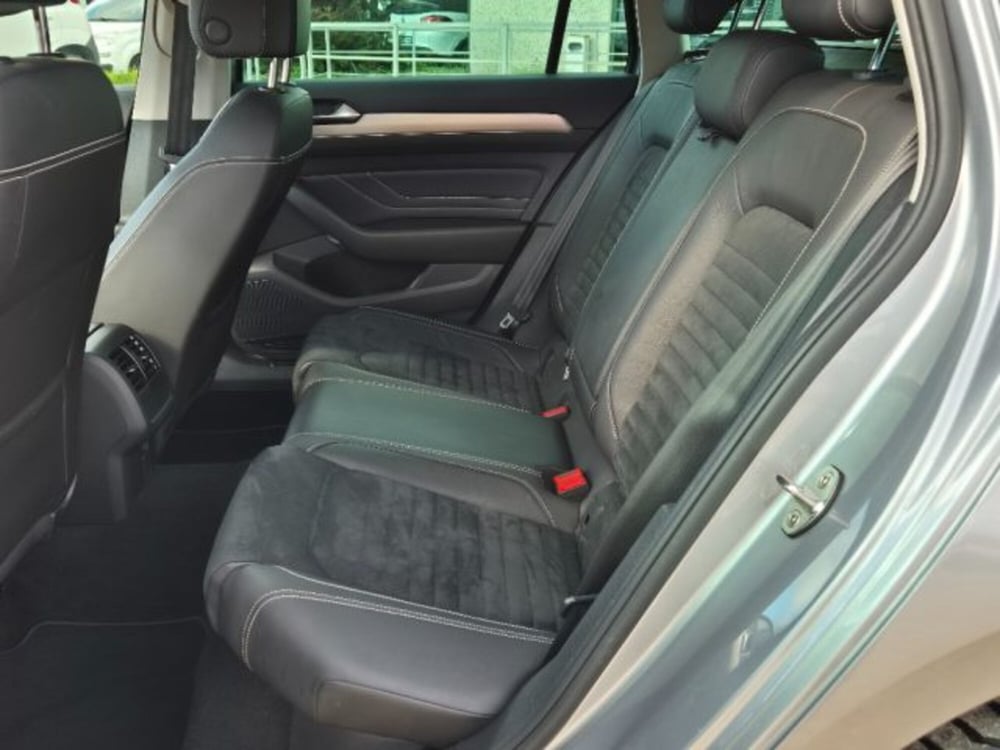 Volkswagen Passat Variant usata a Oristano (12)
