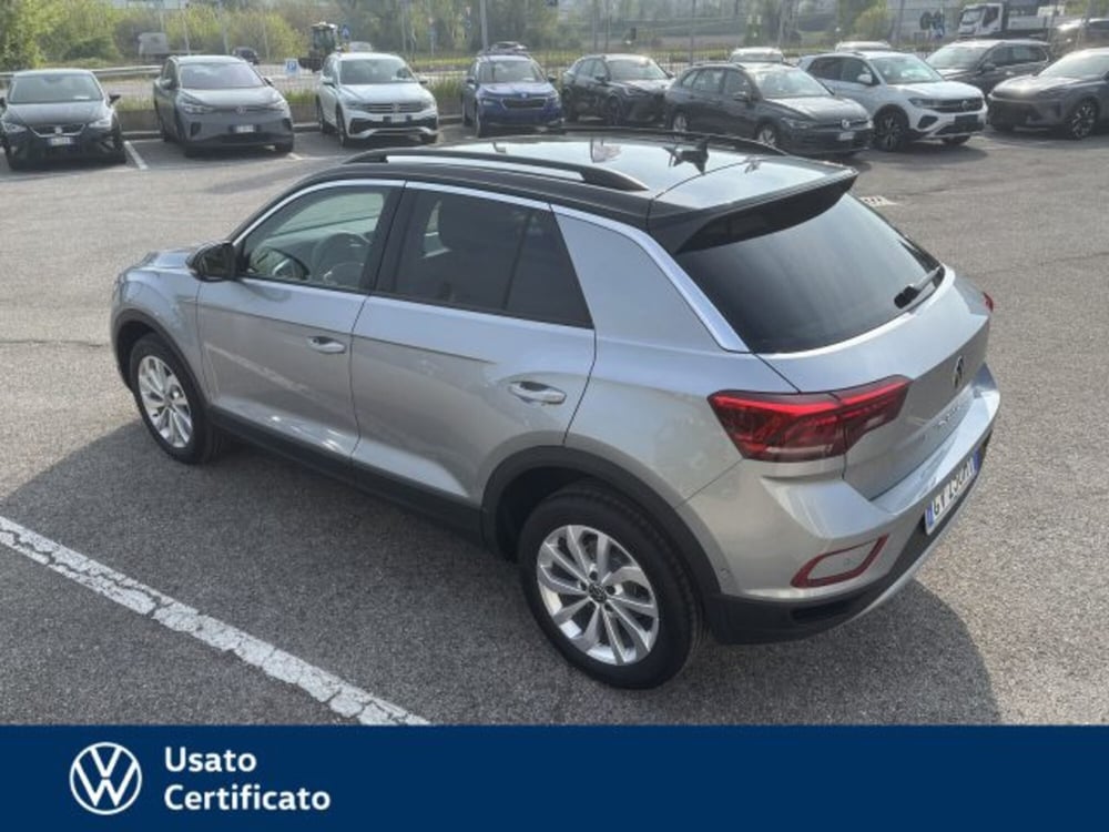 Volkswagen T-Roc nuova a Vicenza (3)