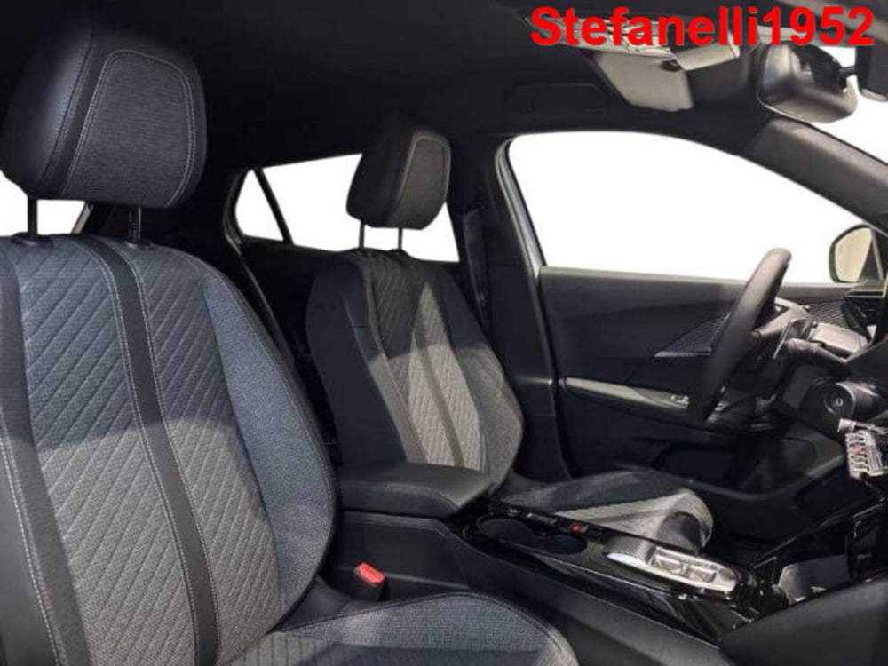 Peugeot 2008 nuova a Bologna (16)