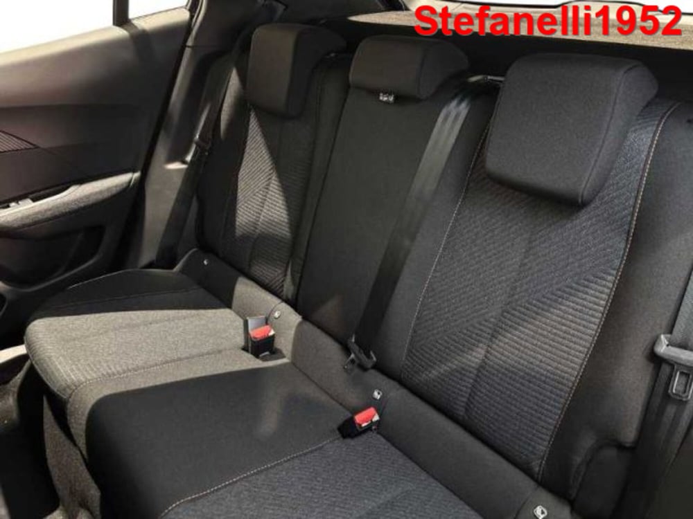 Peugeot 2008 nuova a Bologna (9)