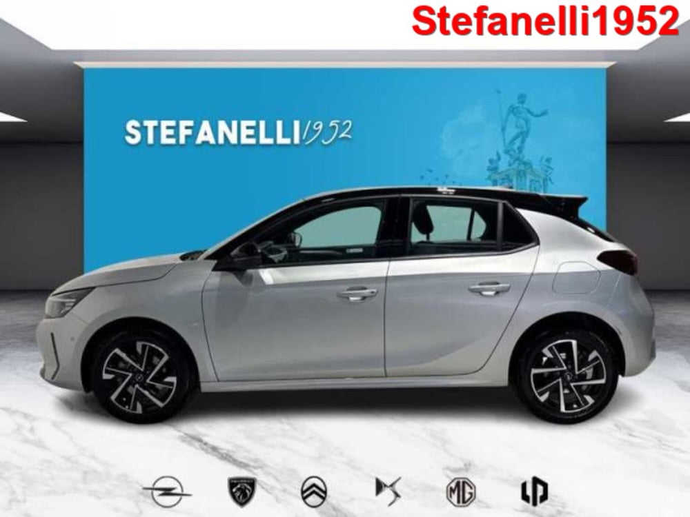 Opel Corsa nuova a Bologna (3)