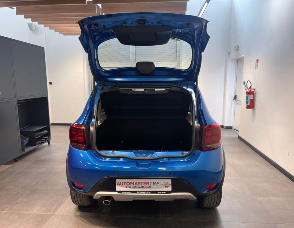 Dacia Sandero usata a Ferrara (9)