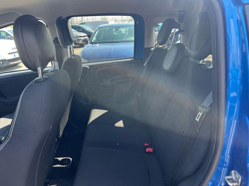Fiat Panda Cross usata a Milano (13)