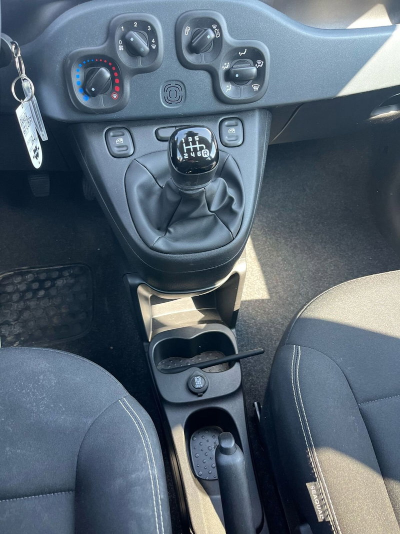 Fiat Panda Cross usata a Milano (17)