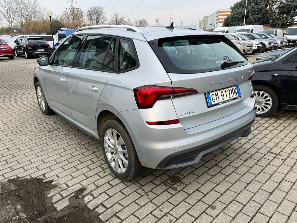 Skoda Kamiq usata a Milano (6)