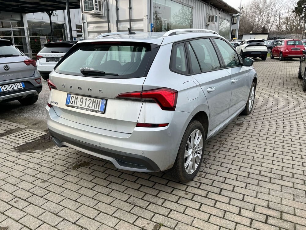 Skoda Kamiq usata a Milano (7)