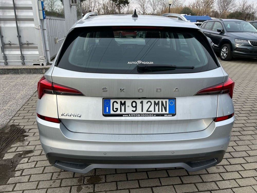 Skoda Kamiq usata a Milano (8)