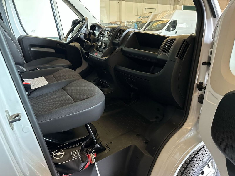 Opel Movano Furgone usata a Milano (14)