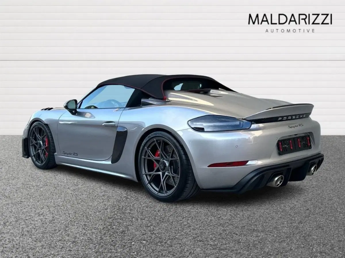 Porsche 718 Boxster  nuova a Bari (4)