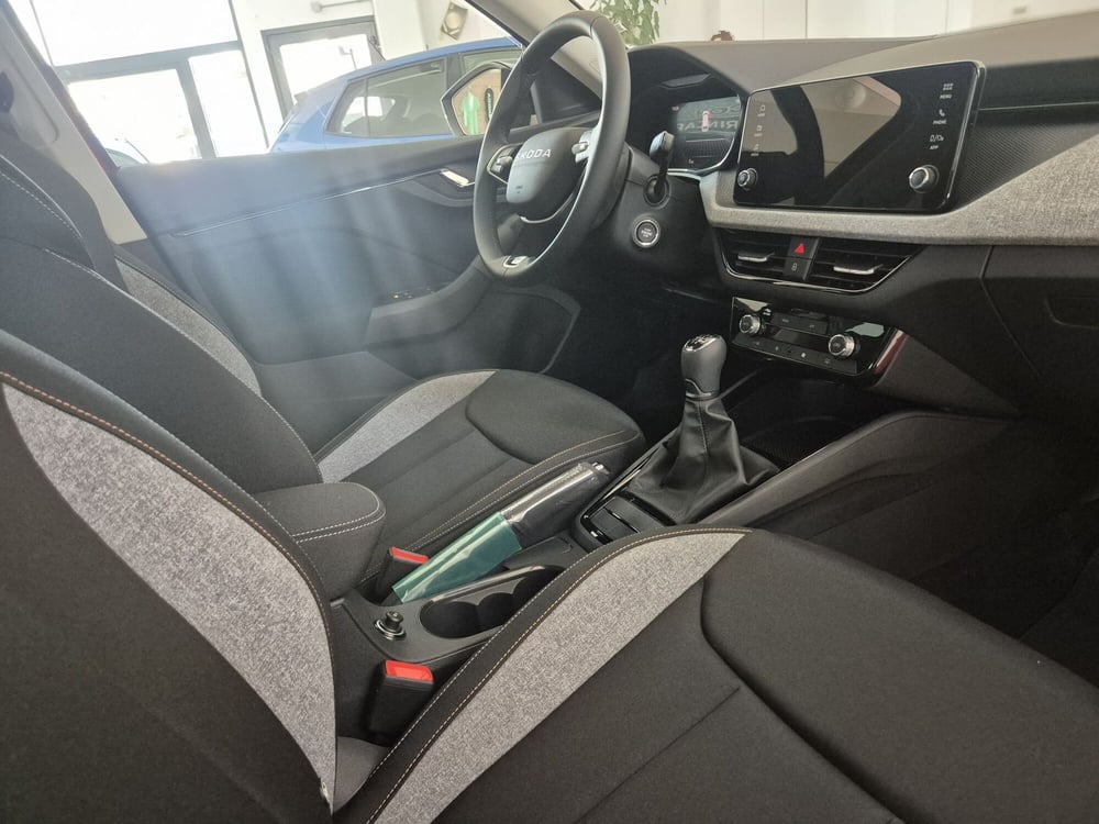 Skoda Kamiq nuova a Torino (12)
