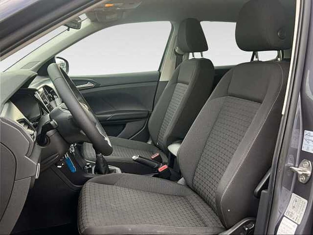 Volkswagen T-Cross usata a Siena (11)