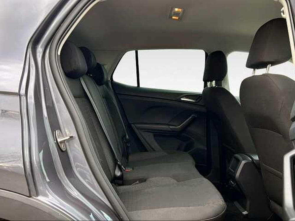 Volkswagen T-Cross usata a Siena (13)