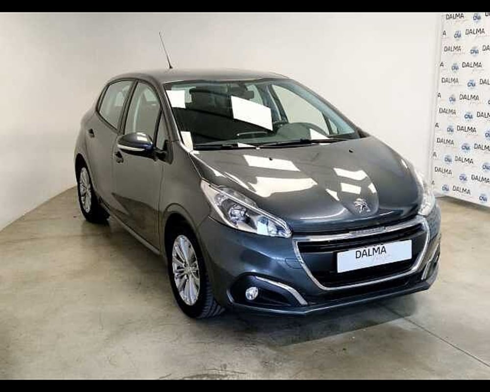 Peugeot 208 usata a Milano (16)