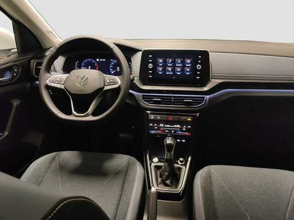 Volkswagen T-Cross nuova a Como (9)