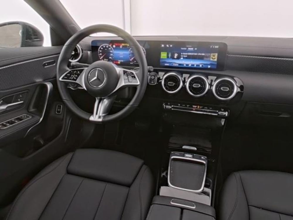 Mercedes-Benz CLA usata a Milano (5)