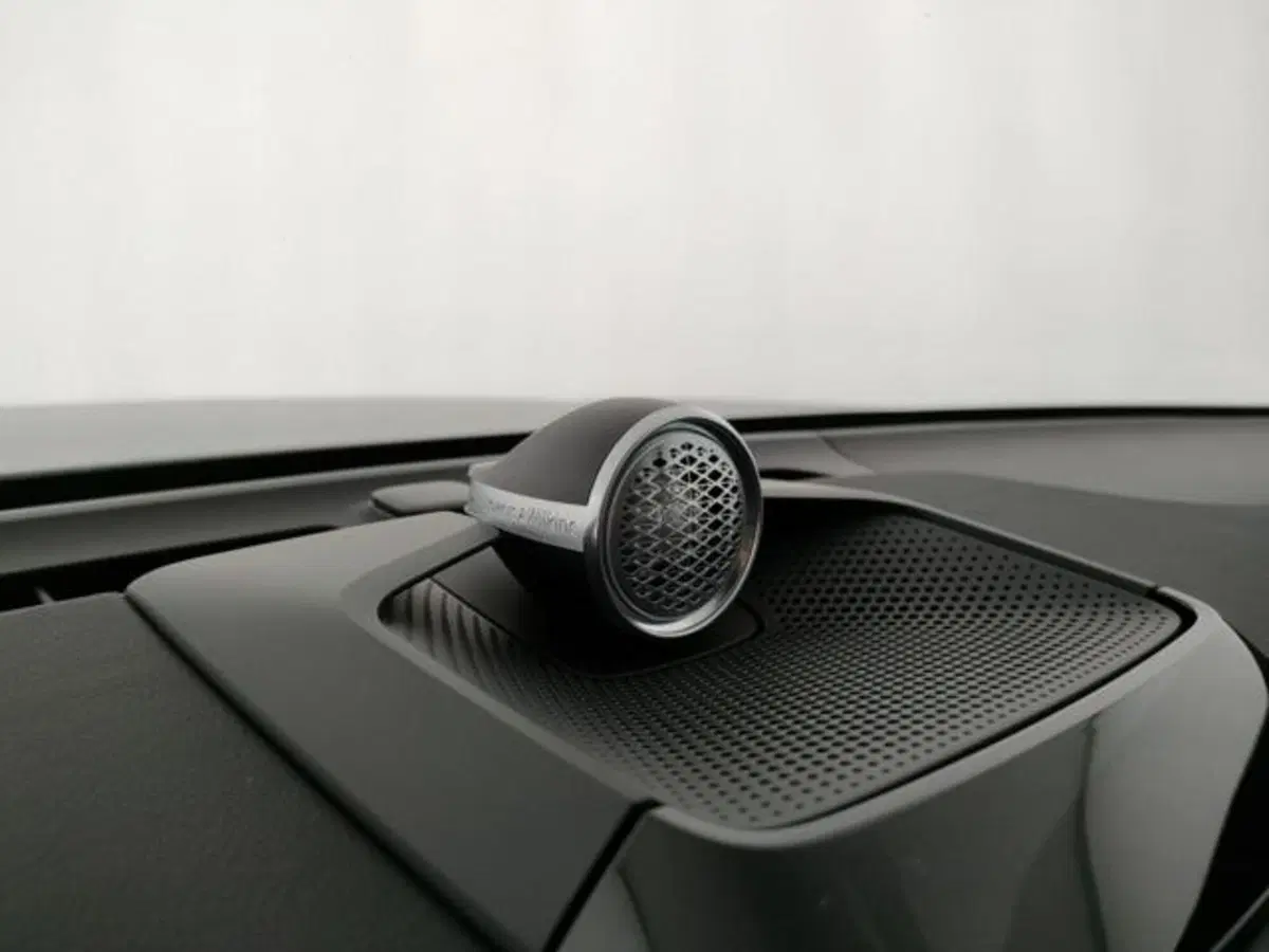 Volvo EX90 nuova a Modena (18)