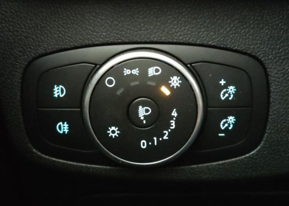 Ford Focus Station Wagon usata a Modena (11)