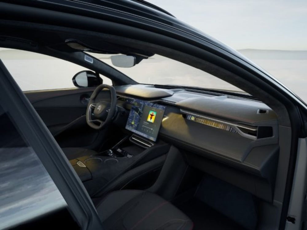Lotus Eletre nuova a Modena (18)