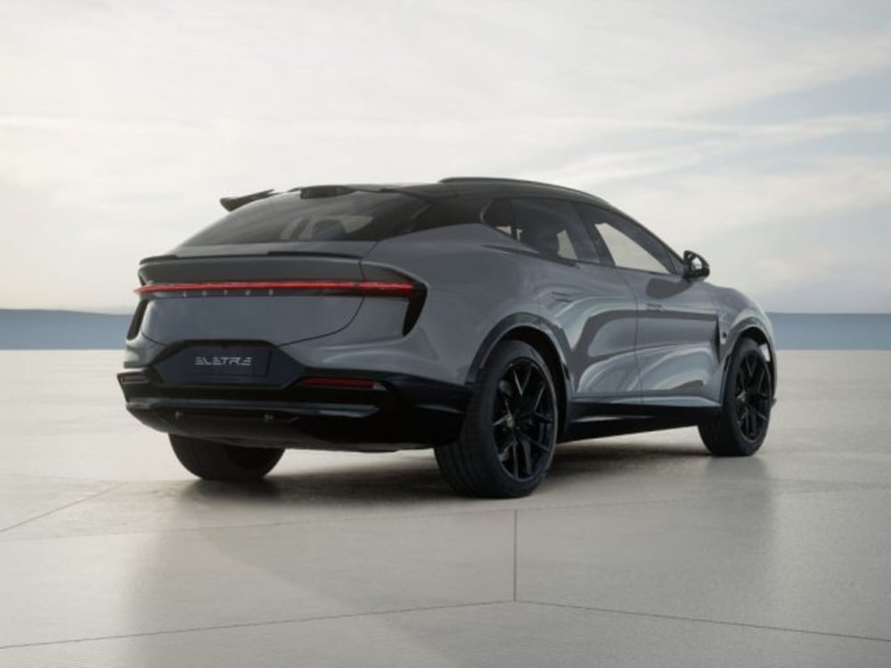 Lotus Eletre nuova a Modena (7)