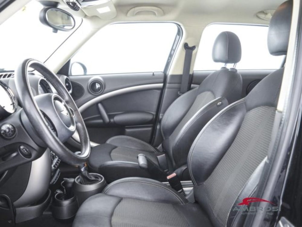 MINI Mini Countryman usata a Perugia (9)