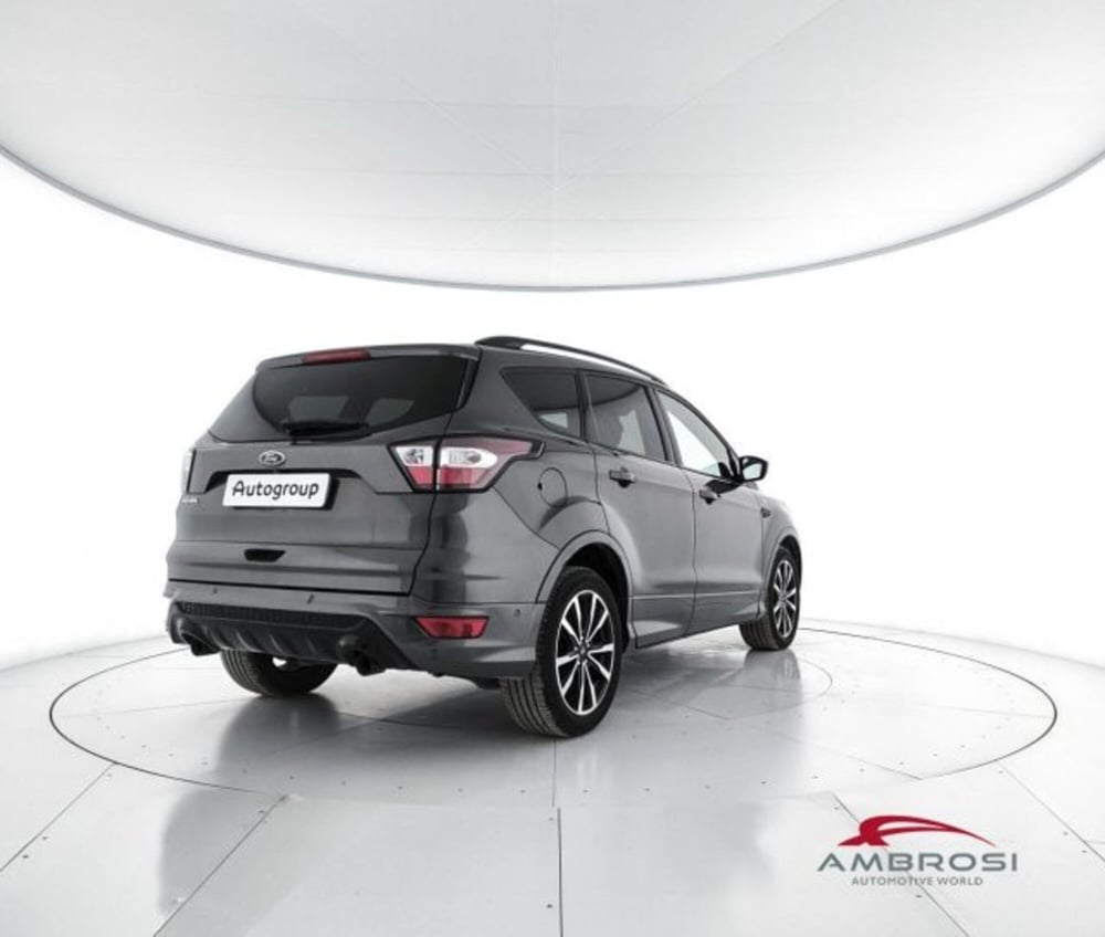 Ford Kuga usata a Perugia (3)