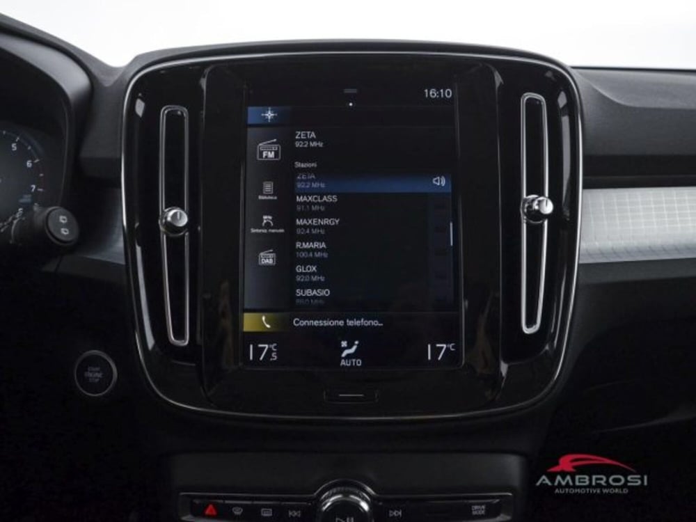 Volvo XC40 usata a Perugia (14)