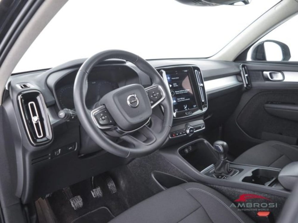 Volvo XC40 usata a Perugia (8)