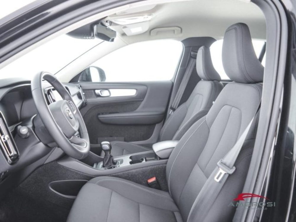 Volvo XC40 usata a Perugia (9)