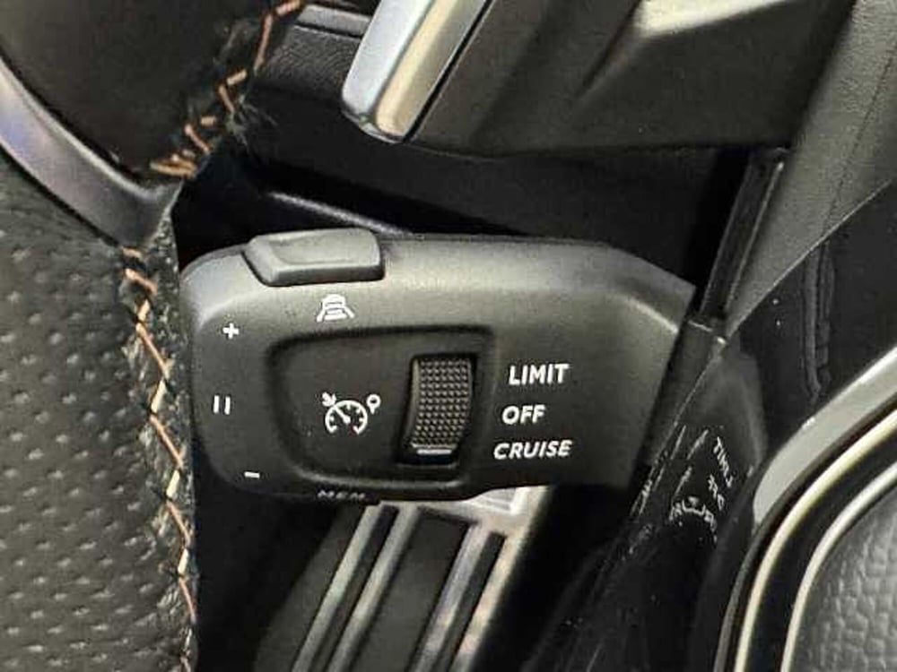 Peugeot 3008 usata a Brescia (16)