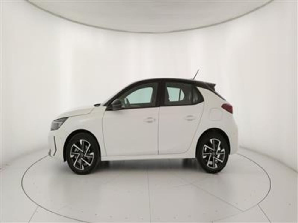 Opel Corsa nuova a Bari (3)