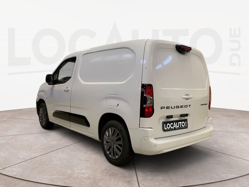 Peugeot Partner Furgone nuova a Torino (5)