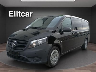 Mercedes-Benz Vito 2.0 116 CDI 4x4 PL Tourer Pro Extra-Long del 2023 usata a Magenta