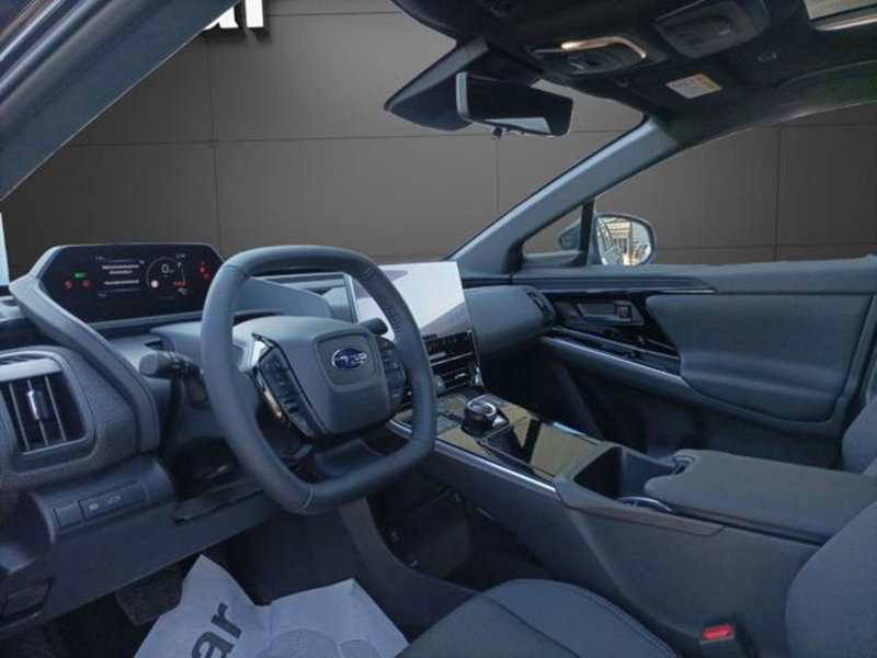 Subaru Solterra usata a Milano (12)