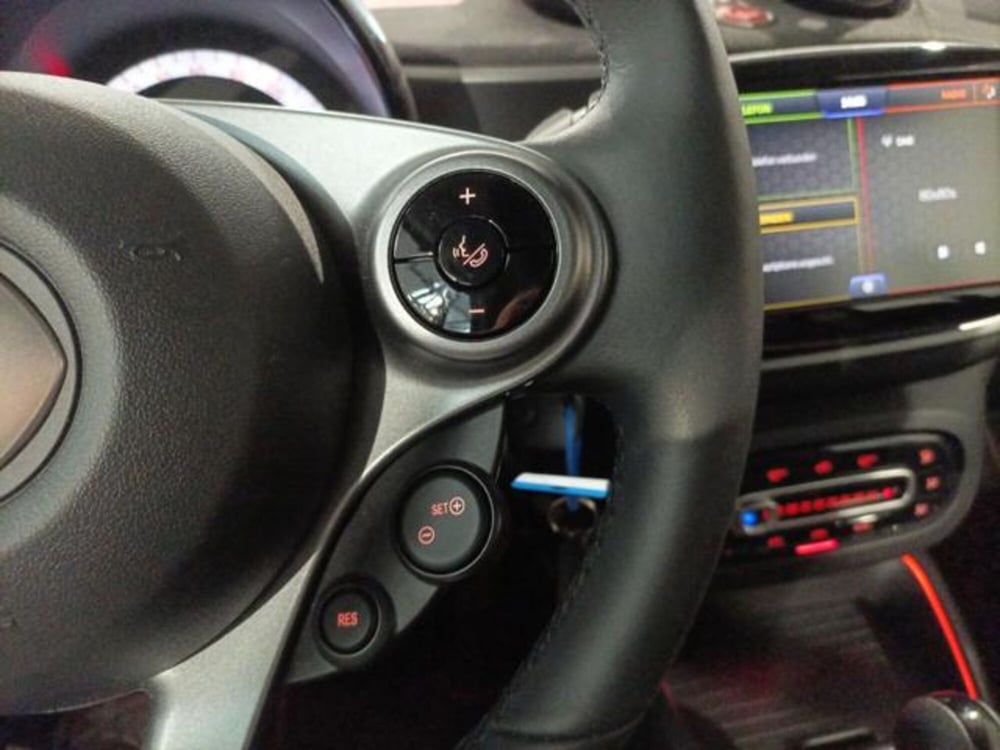 smart Fortwo Cabrio usata a Milano (14)