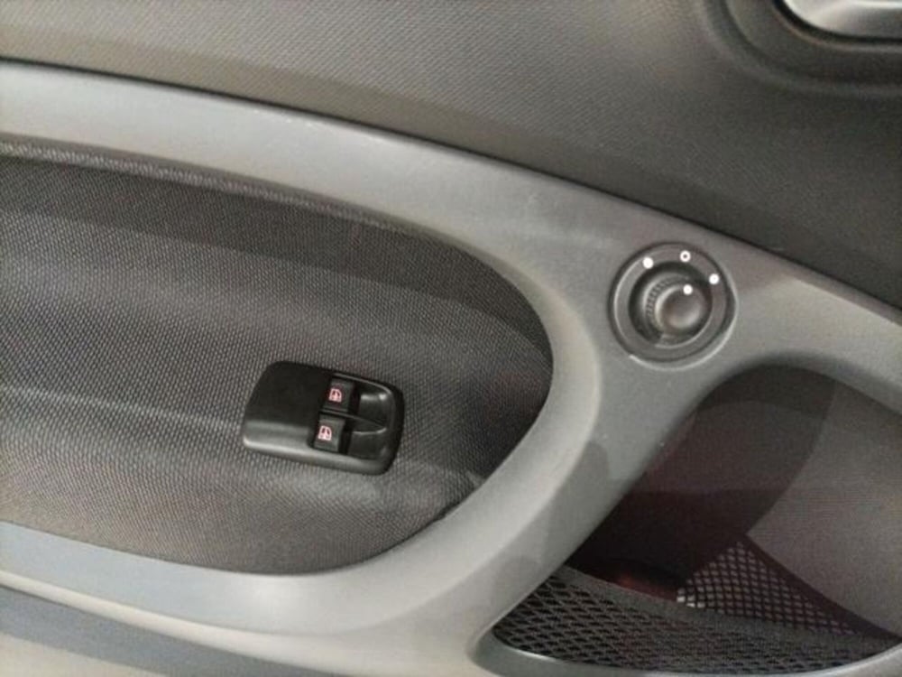 smart Fortwo Cabrio usata a Milano (19)