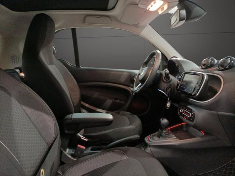 smart Fortwo Cabrio usata a Milano (9)