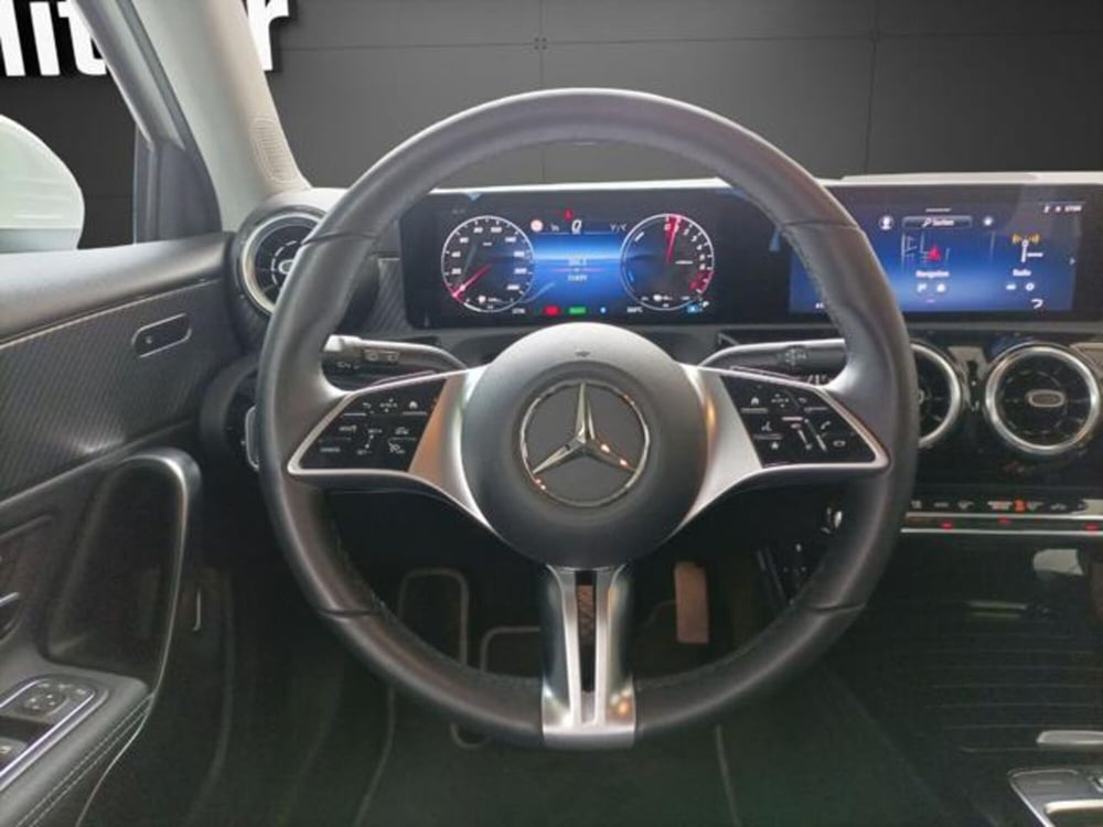 Mercedes-Benz Classe A usata a Milano (11)