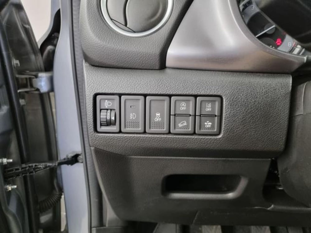 Suzuki Vitara usata a Como (18)