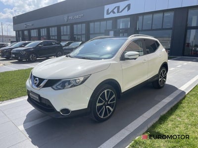 Nissan Qashqai 1.6 dCi 2WD 360 del 2015 usata a Modugno