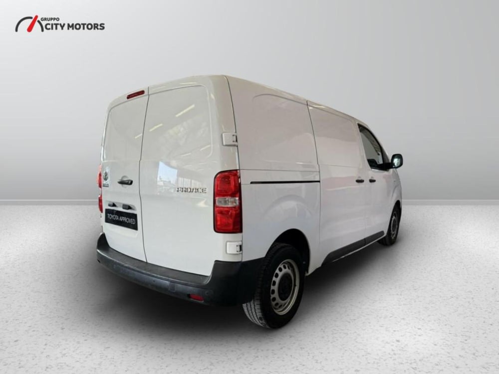 Toyota Proace usata a Monza e Brianza (7)