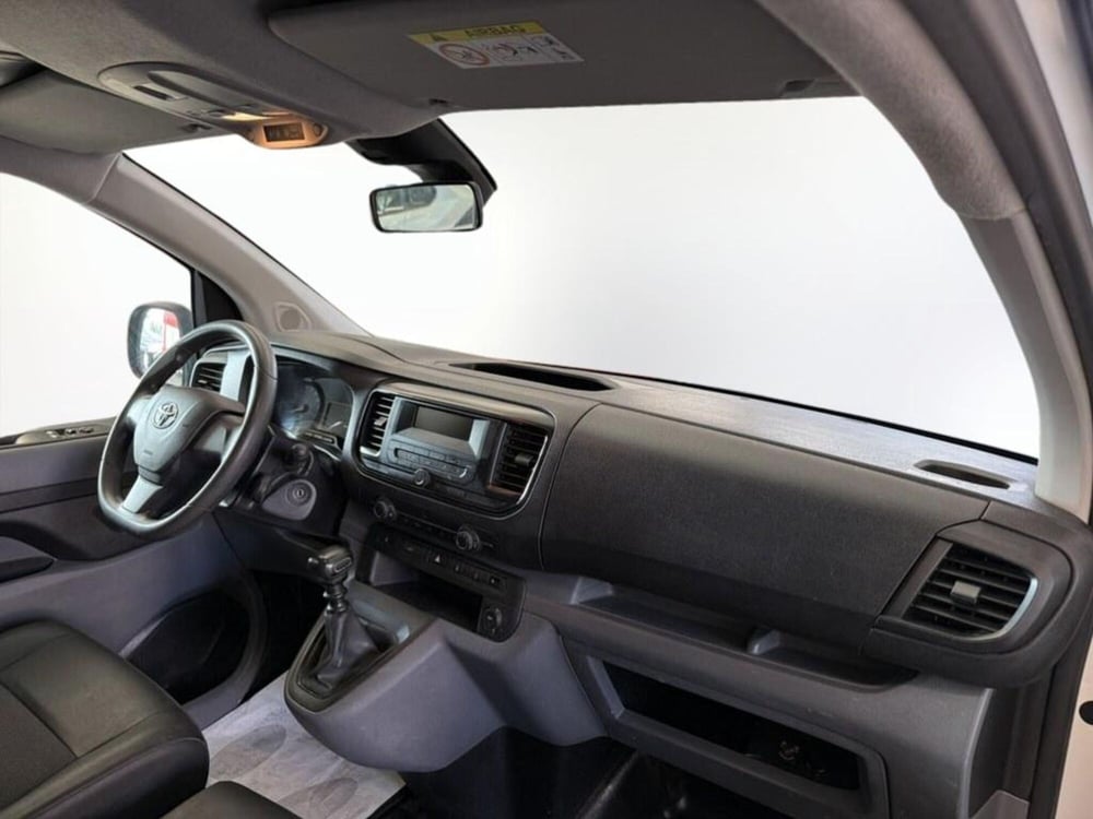 Toyota Proace usata a Monza e Brianza (9)