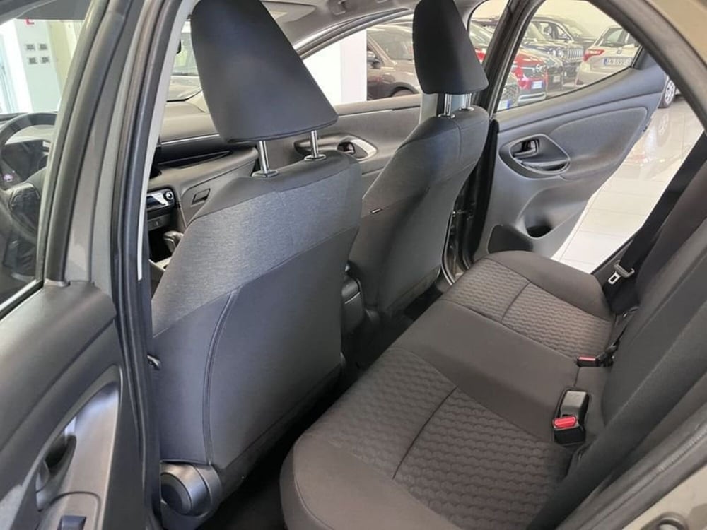 Toyota Yaris usata a Prato (10)