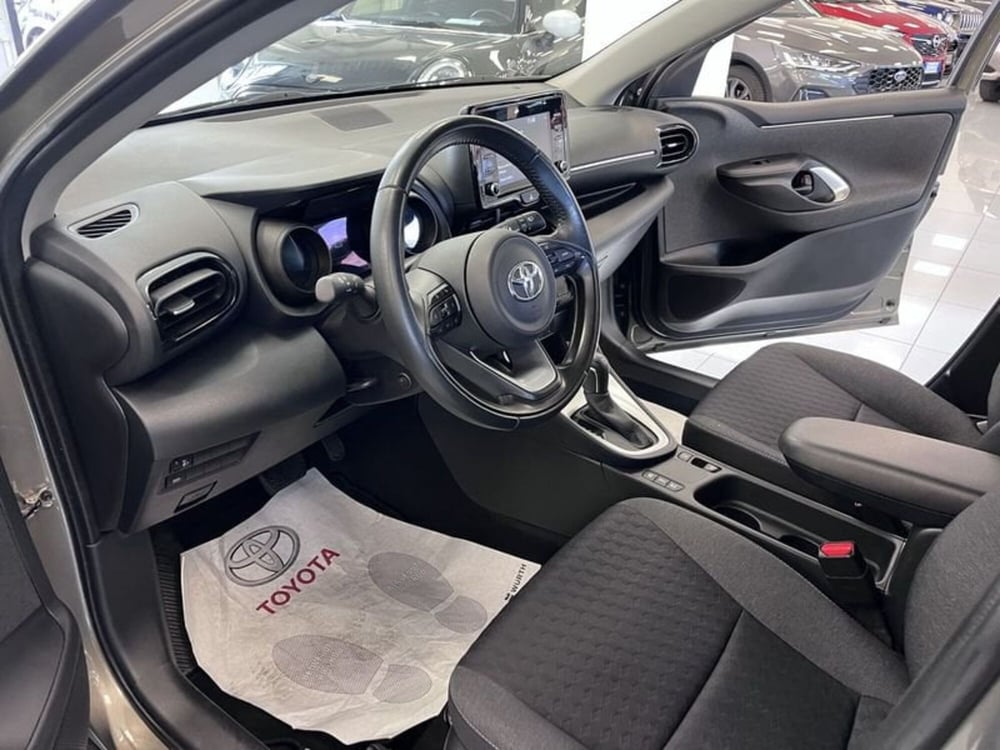 Toyota Yaris usata a Prato (7)