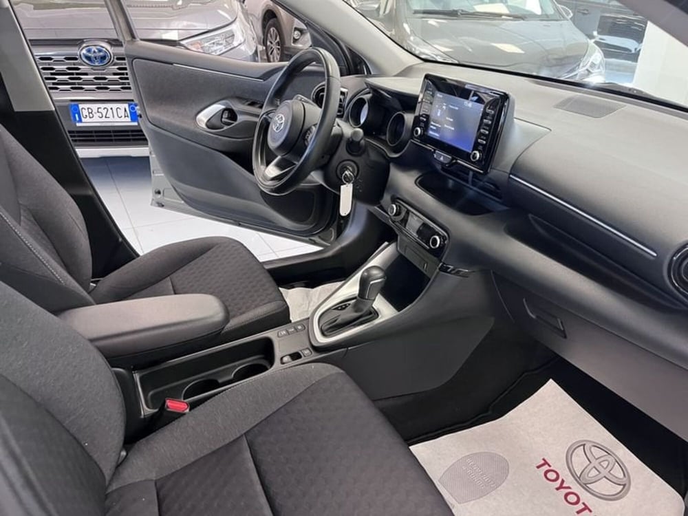 Toyota Yaris usata a Prato (8)