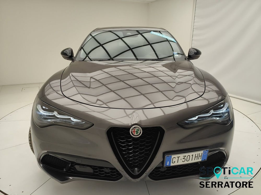 Alfa Romeo Stelvio usata a Como (2)