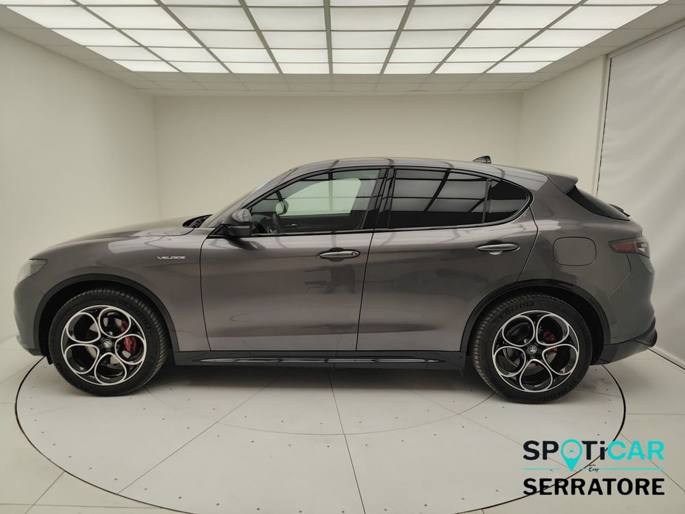 Alfa Romeo Stelvio usata a Como (4)